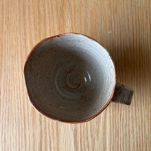 Load image into Gallery viewer, Small Faceted Mug Shino