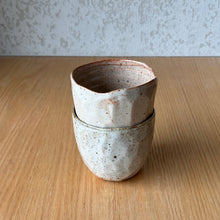 Load image into Gallery viewer, Latte Cup Shino