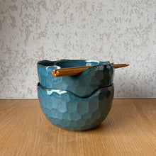 Load image into Gallery viewer, Stack of two turquoise blue ramen bowls showing rims and chopstick rests
