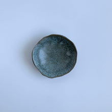 Load image into Gallery viewer, The 'Oil Dish' Eucalyptus