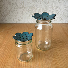 Load image into Gallery viewer, Flower Frog - Large
